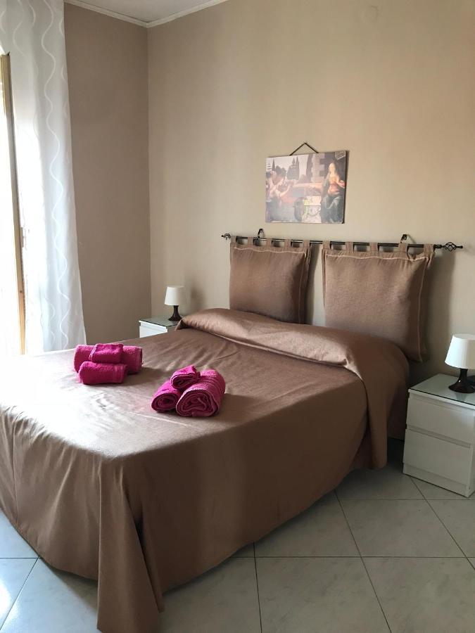 Neapolitan Rooms Exterior photo